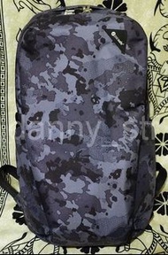 性價比之選👍🏻澳洲 Pacsafe Vibe 25 第一代 迷彩色 Anti-theft 25L Backpack 專業防盜 背包背囊 60301 媲美 Evergoods / Peak Design