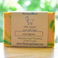 THE SOAP HAVEN Lemongrass Goat Milk Soap (naturally insect repel, great for hives, white spots)