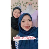 Knit A wear Lock Live