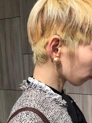 【日本直送 名牌中古包】CHANEL 香奈兒 耳環 粉色 × 金色 雙 C Logo 珍珠 vintage 古董 pveu4d