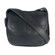 Coach UTD 9034 手套鞣革 Ergo 翻蓋舊款 Coach 單肩包
COACH黑色 [二手]