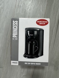 Princess 單杯咖啡機附帶配套咖啡杯 / Princess One Cup Coffee Maker with Matching Cup