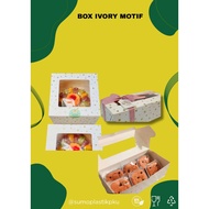 Ivory Polka Dot Star Box 10x20 12x25 22x22x10 25x25x12 white patterned cake box