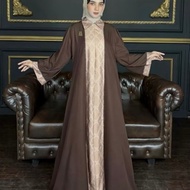 YG Haura Dress and Brooch By Elly Arsy, A combination of two materials and beads ELEGAN, Preloved Li