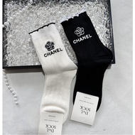 T Trendy Women's Clothing French (Chane) Embroidered C-C Socks 100% Cotton All-Match Calf Socks Outdoor Leisure Sports Socks