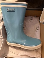 Aigle 藍色雨靴