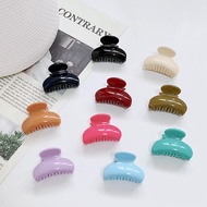 Half Circle Hair Clip Medium Size 5 cm.