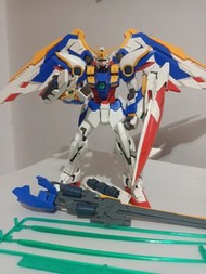 MG 1/100 WING GUNDAM