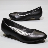 รองเท้าส้นสูง 168-11A1B รองเท้าคัชชูนักศึกษา รองเท้าคัชชูสีดำ 1.5 นิ้ว Fairy หนังPU
