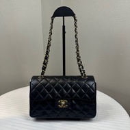 香奈兒/Chanel 經典CF 23 小號黑金羊皮鏈條單肩斜背包 23x6x14.5cm