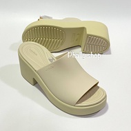 รองเท้าส้นสูง CROCS รองเท้าแตะผู้หญิง BROOKLYN SLIDE HEEL รุ่นใหม่ยอดนิยมสำหรับผู้หญิง BLACK/BONE