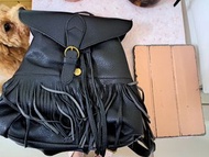 仿皮背囊