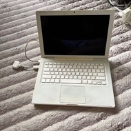 2007 Macbook(電池無法充電螢幕無法顯示）