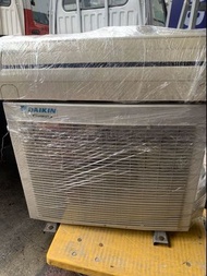 大台北地區售二手daikin大金變頻inveterㄧ噸分離式冷氣適用3-6坪 極新狀況正常