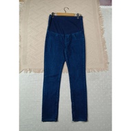 UNIQLO size L Maternity Pants Stretch Denim Fabric Soft And Comfortable To Wear Waist 76 111 cm. 30 