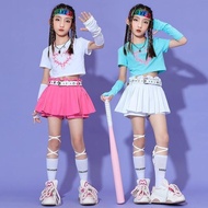 Hip hop outfit for kids dance costume Trendy and comfortable to wear for street performances.