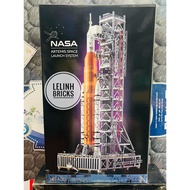 Puzzle 67013 Artemis Space Launch Space Station 3614 Pieces
