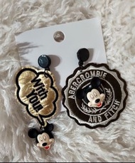 東京迪士尼樂園 米奇 米妮 唐老鴨 黛西 奇奇 蒂蒂 維尼 跳跳虎 巴斯 胡迪  米奇耳環 手工耳環 Mickey  Mouse