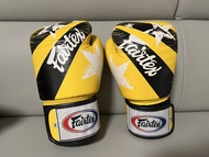 Fairtex 拳套8oz boxing gloves 