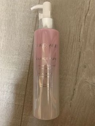 Ingrid Millet Rejuvenate Cleansing Gel