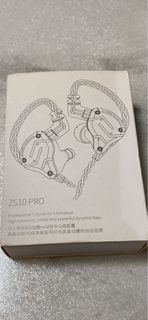 售98%新 Kz-zs10 PRO靚聲十單元圈鐵可換線耳機