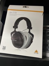 Behringer BH 770 頭戴式錄音室耳機