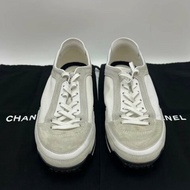 CHANEL 23P白色帆布鞋38號 98新配件塵袋