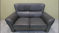 二手家具沙發推薦-新北二手家俱-雙人牛皮沙發/套房專用座椅