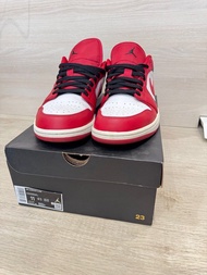 NIKE AIR JORDAN 1 LOW 紅白黑