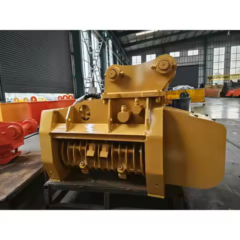 Heavy Duty Forestry Mulcher Wood Chipper - Excavator Reclaiming Land Attachment for 20-30 Ton Machin