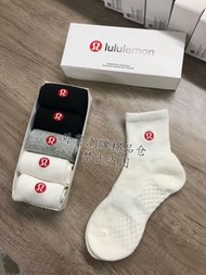 lululemon 紅標純棉運動襪禮盒裝 | 瑜伽跑步健身適用 舒適吸汗