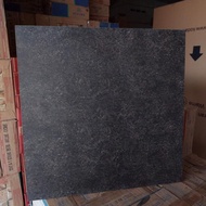 PALING DIMINATI GRANIT 60x60 hitam (kasar)/ granit lantai kamar mandi/