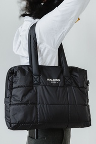 Walking Stitch : กระเป๋าแล็ปท็อป : Bill Puffy Bag