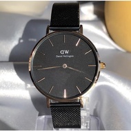 DW นาฬิกาข้อมือผู้หญิง นาฬิกาผู้ชาย นาฬิกาข้อมือ DW พร้อมส่ง!!!