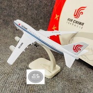 DISPLAY MODEL of Boeing 747 Airlines "AIR CHINA" High Quality Solid Cast Metal 1:400 Scale