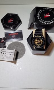 Casio G-shock GA-110 GB Wr20bar黑金手錶男女