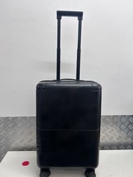 二手系列：CECE 20 吋行李箱 （可上廉航）；Second hand CECE 20 inch luggage for handcarry 55 x 35 x 23cm