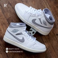 R'選物 US10.5 Air Jordan 1 Mid Neutral Grey 白灰 奶油底 554724-135