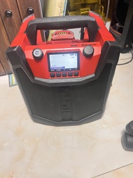 Hilti DAB+ 藍牙收音機（缺小電池蓋）