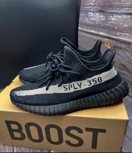 Adidas Yeezy Boost 350 V2 Core Black 黑白 男女同款 35-46碼