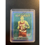 A672 Clyde Drexler Houston Rockets Topps Finest 1996 Basketball Card