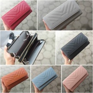 Code R4 Forever Young Wallet