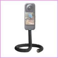 台灣現貨適用於 Insta360 相機可彎曲柔性安裝自拍桿自拍獨腳架,適用於 Insta360 相機可彎曲手機支架 lr