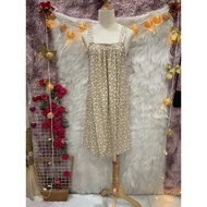 (D111)Square Neck 2-Sleeve Dress - Size M