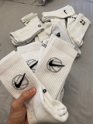 Nike Dri-FIT 籃球襪