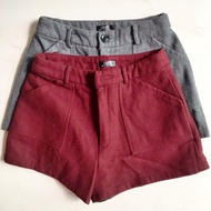 ASOS WOMEN'S SHORTS – BOIL RED/GRAY – INNER CHIFFON OUTSIDE – SIZE S/34/4 (160/82A) – UK HANDBOOK – 