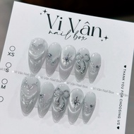 151 Nail box y2k silver cat eye mirror silver bow. Y2k fake nails press on nails