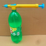 2017 Mini Toy Guns Juice Bottles Interface Plastic Trolley Gun Sprayer Head Water Pressure Outdoor F