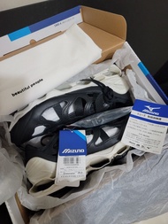 Mizuno X beautiful people Wave Prophecy LS Black ＆ White US11 (prophecy strap alike)