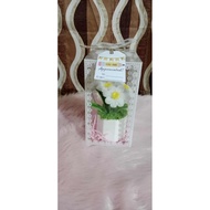 customized fuzzy wire flower with vase